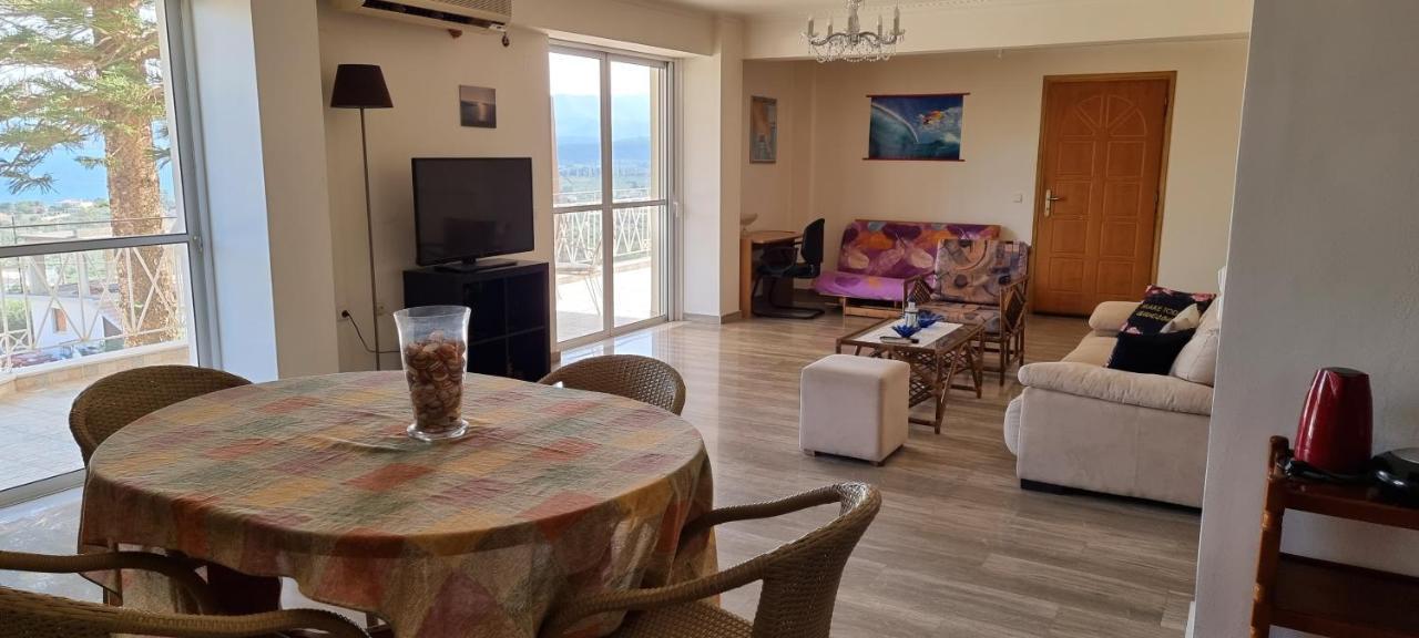 Sea View Apartment Gythio Exterior foto