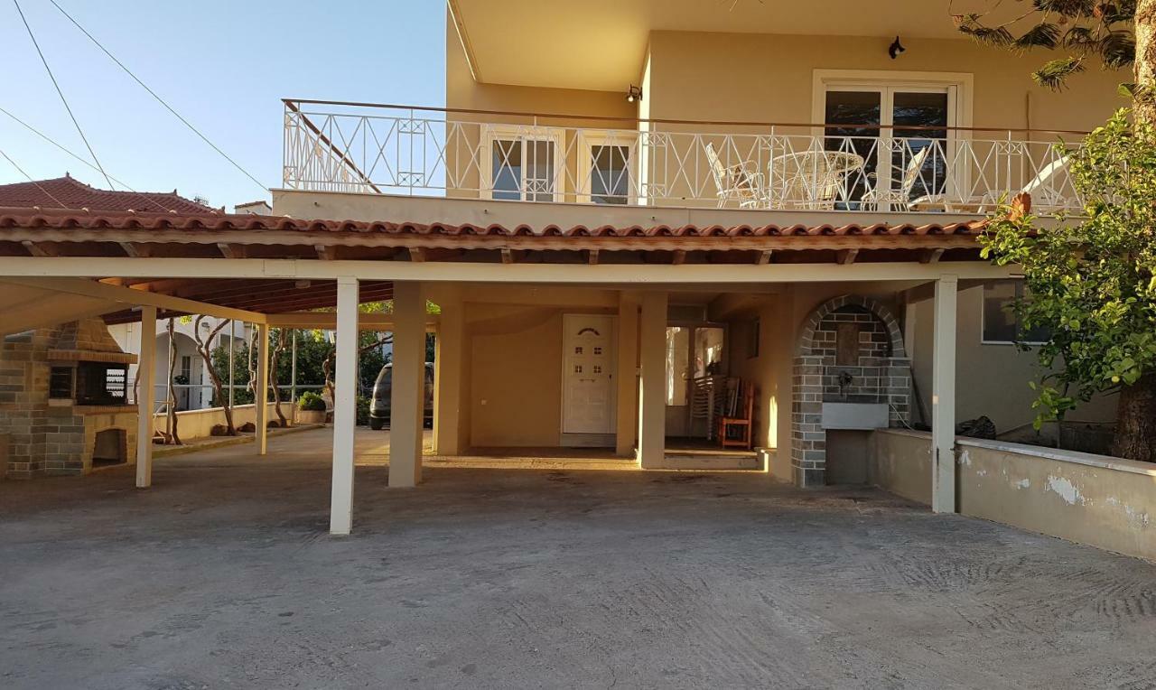 Sea View Apartment Gythio Exterior foto