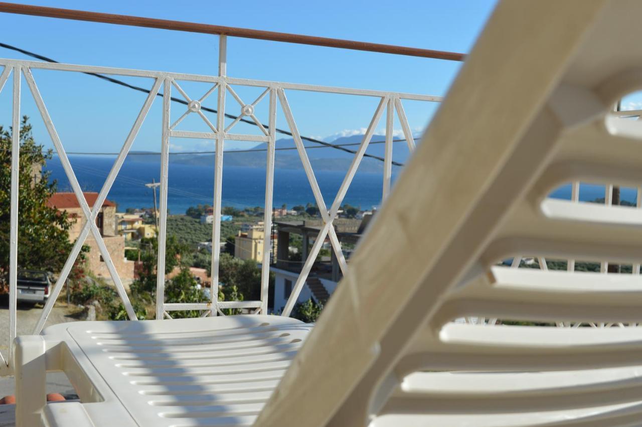 Sea View Apartment Gythio Exterior foto